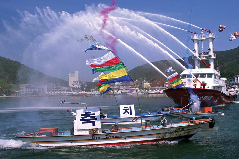 기장 멸치축제, 바다의 맛을 느낄 수 있는 특별한 행사! 2 F20151008154617l2